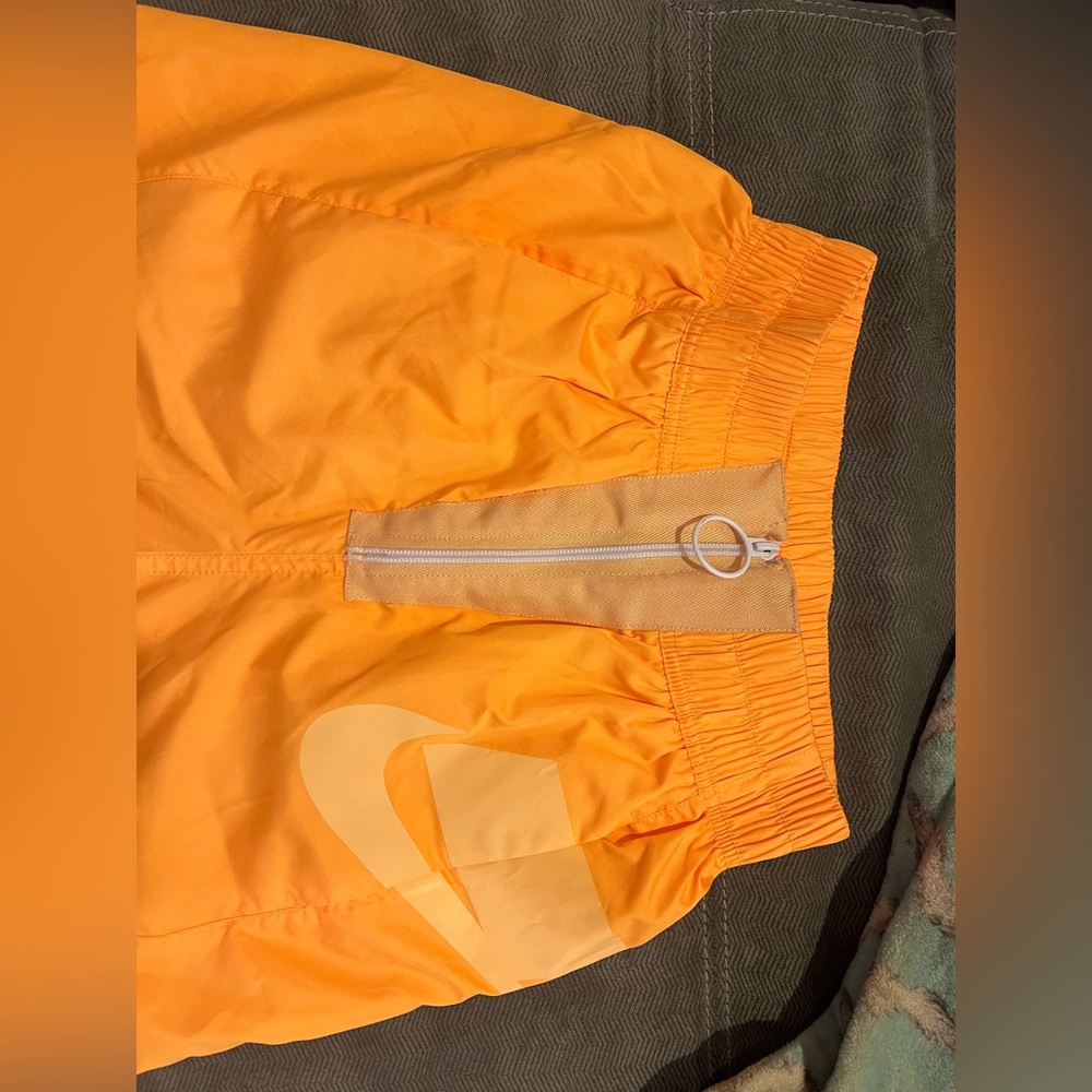 NIKE joggers- SO CUTE!!! - Picture 4 of 5